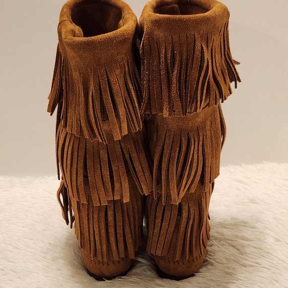 🤎 Minnetonka Brown 3-Layer Fringe Boots 1638 Size 7 - Picture 2 of 10